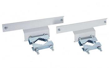 Držák na stožár pro venkovní skříně